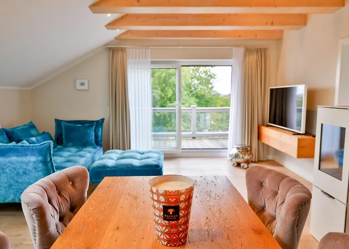 Weitblick Mit Grossem Balkon, Sauna, Kaminofen Apartament